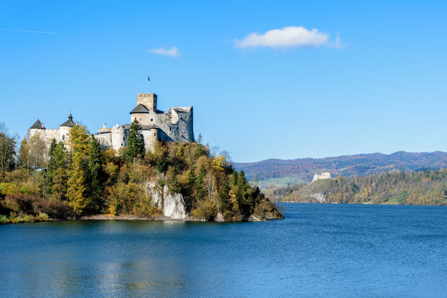 Blue Lake Castle Landscape Canvas Art Wall Picture Or Gloss Print