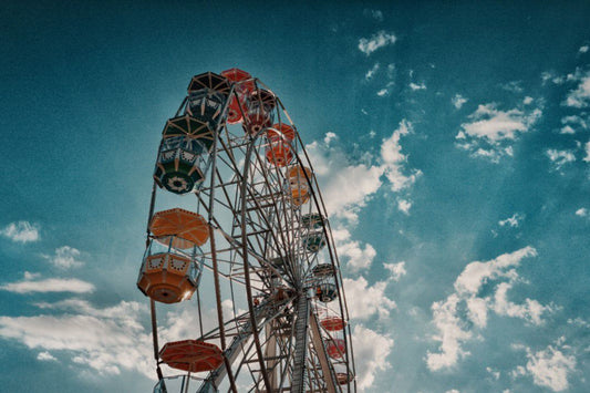 Blue Sky Clouds Ferris Big Wheel City Canvas Art Wall Picture Or Gloss Print