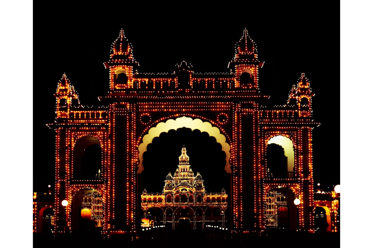 Mysore Palace India Lights City Canvas Art Wall Picture Or Gloss Print