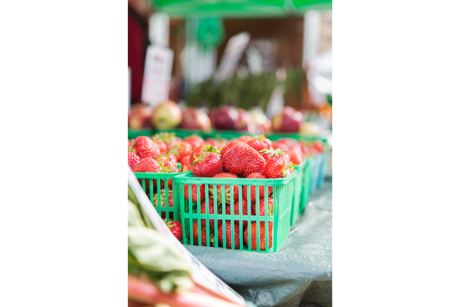 Red Strawberries Basket Food Kitchen Fruit Canvas Art Wall Picture Or Gloss Print